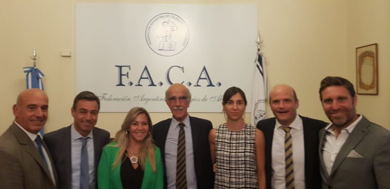 ASUNCIÓN DE NUEVAS AUTORIDADES DE LA F.A.C.A.