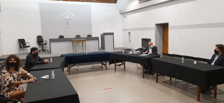 EL FORO DE ABOGADOS SE REUNIÓ CON LA UNIÓN JUDICIAL DE SAN JUAN