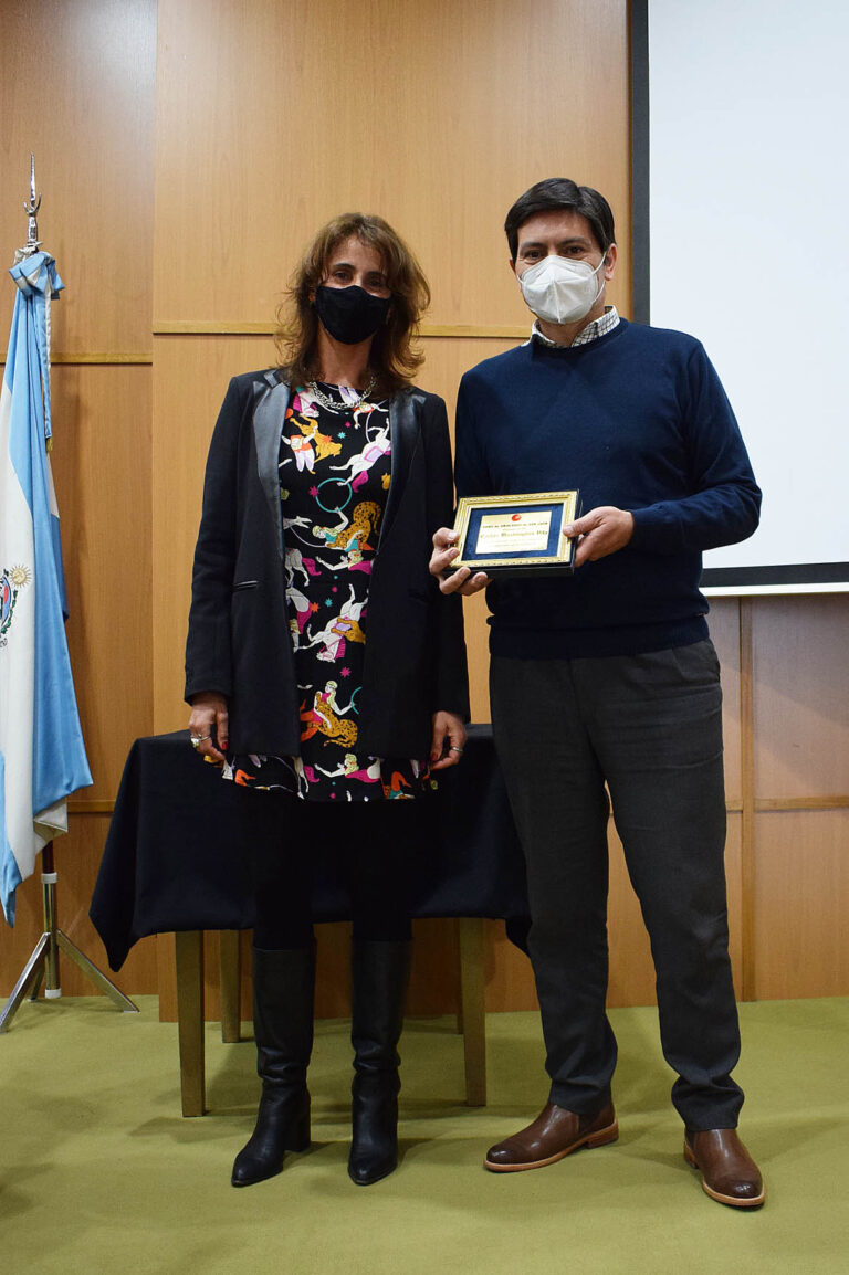 HOMENAJE A MATRICULADOS FALLECIDOS