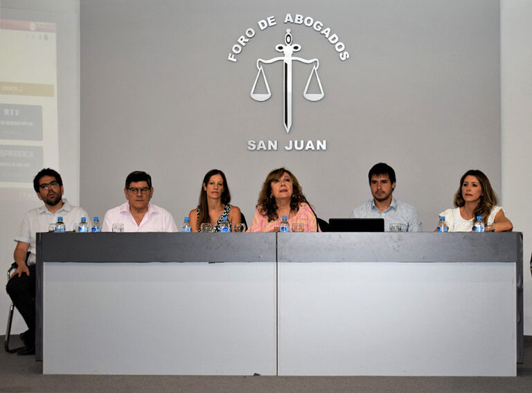 SE REALIZÓ EN EL FORO DE ABOGADOS LA JORNADA INFORMATIVA Y DE CAPACITACIÓN EN JURISPRUDENCIA LOCAL, ORGANIZADAS POR LA CORTE DE JUSTICIA