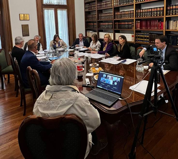 NOTICIAS DE FACA