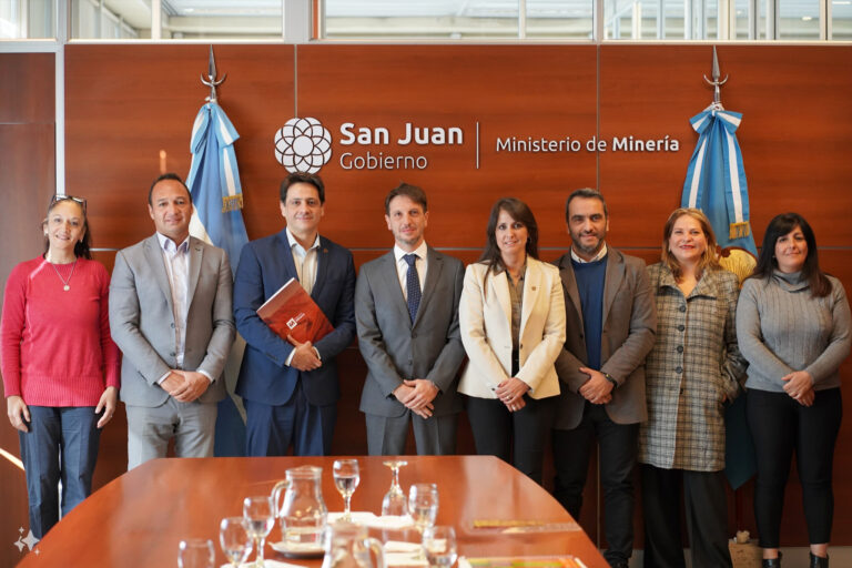 El Ministerio de Minería firmó un Convenio Marco con el Foro de Abogados de San Juan.