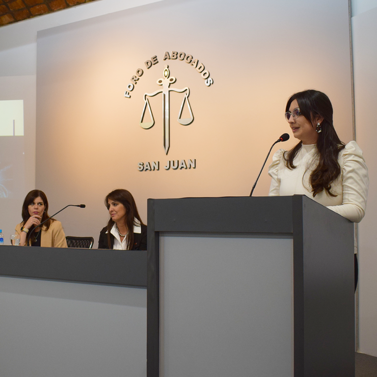 Inicio Curso de Capacitación Neurolingüística para Abogados en el Foro de Abogados de San Juan