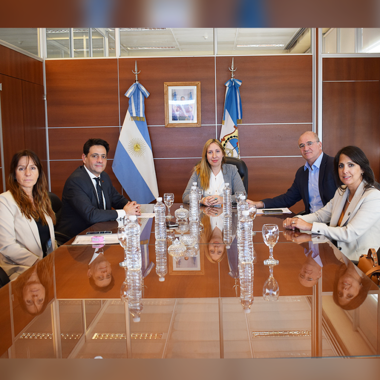 Convenio de Cooperación y Asistencia entre el Ministerio de Gobierno y el Foro de Abogados de San Juan