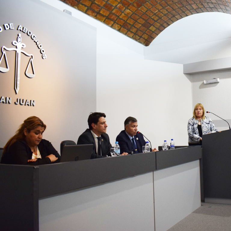 Conversatorio “Género, Violencia en el Deporte”