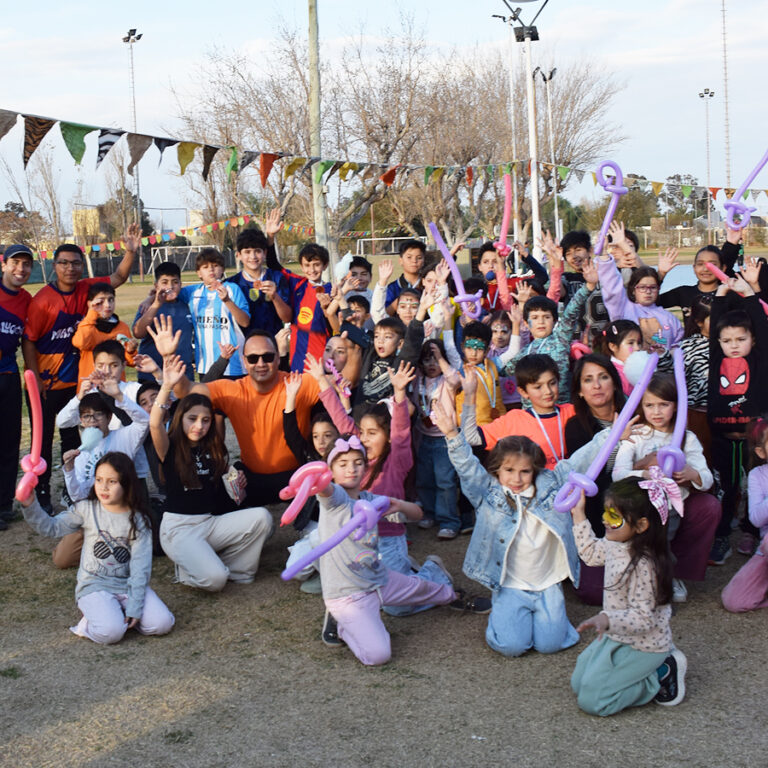 El Club del Foro celebró el Día del Niño con una gran convocatoria de familias, con más de 200 niños, llenos de risas, juegos y momentos de diversión.