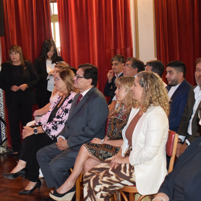 Conversatorio “Derechos, Justicia y Cercanía: Mujeres y Niñas en los Juzgados de Paz”