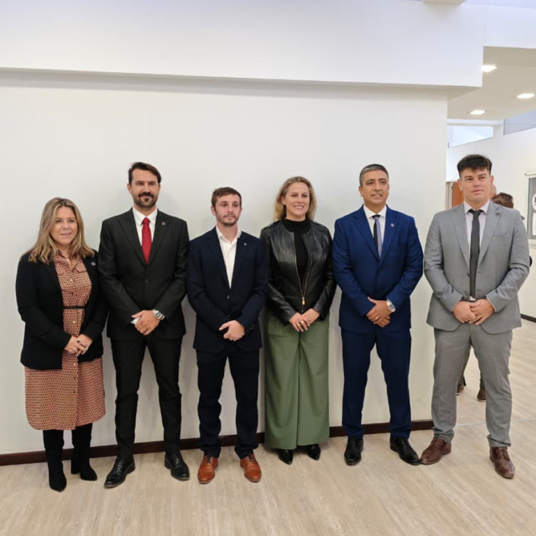 Primer encuentro institucional entre el Foro de Abogados y el Fiscal General de la Corte de Justicia